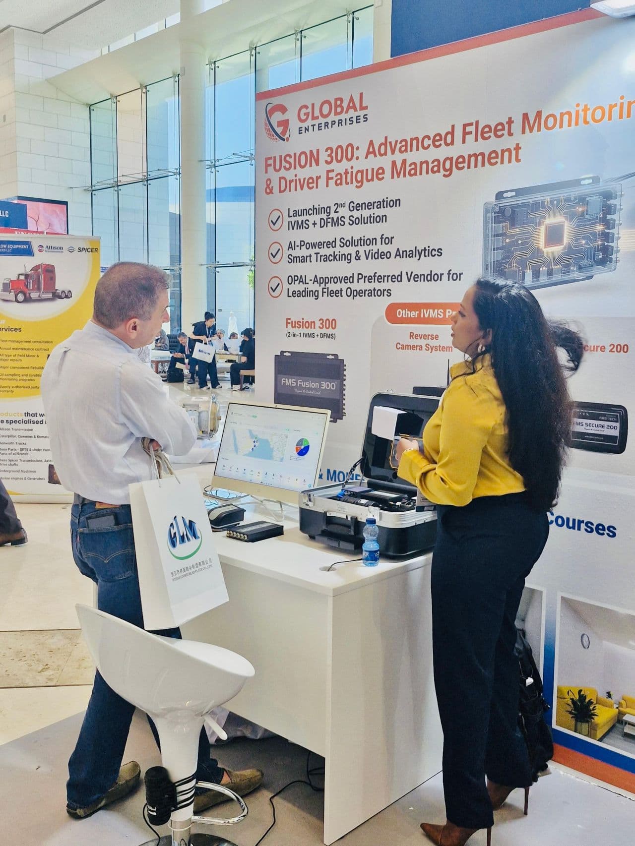 Presenting Fusion 300 IVMS + DFMS Hardware Kit to Industry Visitor